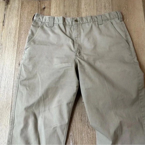 Carhartt Men's Straight Leg Khaki Pants Size 40X32 GUC - Picture 3 of 9